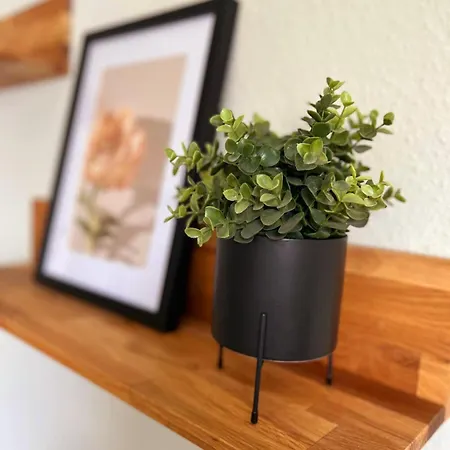 Stillvolle Stadtwohnung Am Klinikum Bielefeld, Zentral Und Mit Parkplatz! 아파트 *