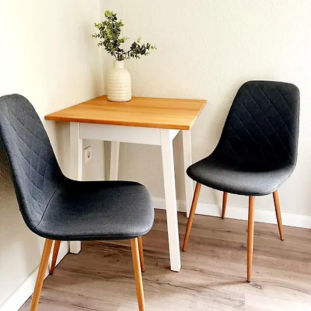 Stillvolle Stadtwohnung Am Klinikum Bielefeld, Zentral Und Mit Parkplatz! Apartment